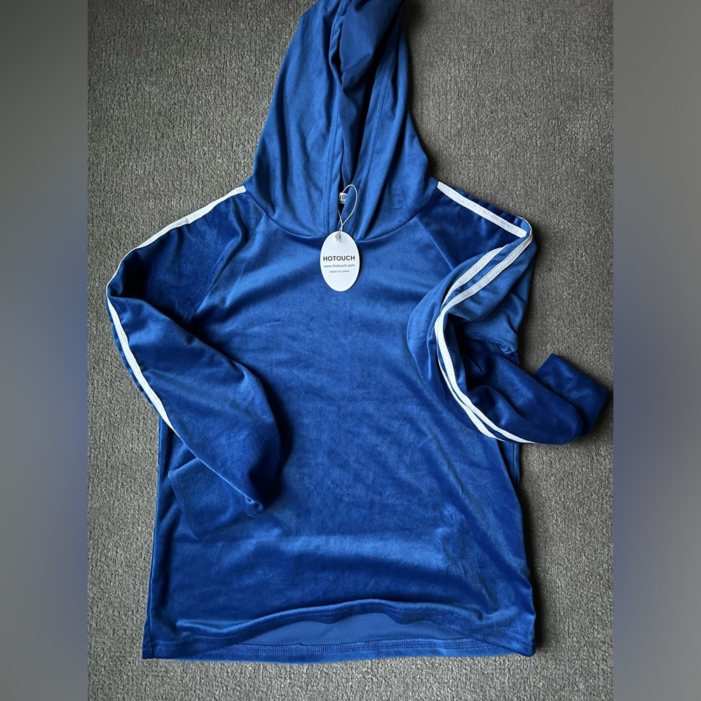 Hotouch Blue and White Striped Velour Matching Set - Size Small